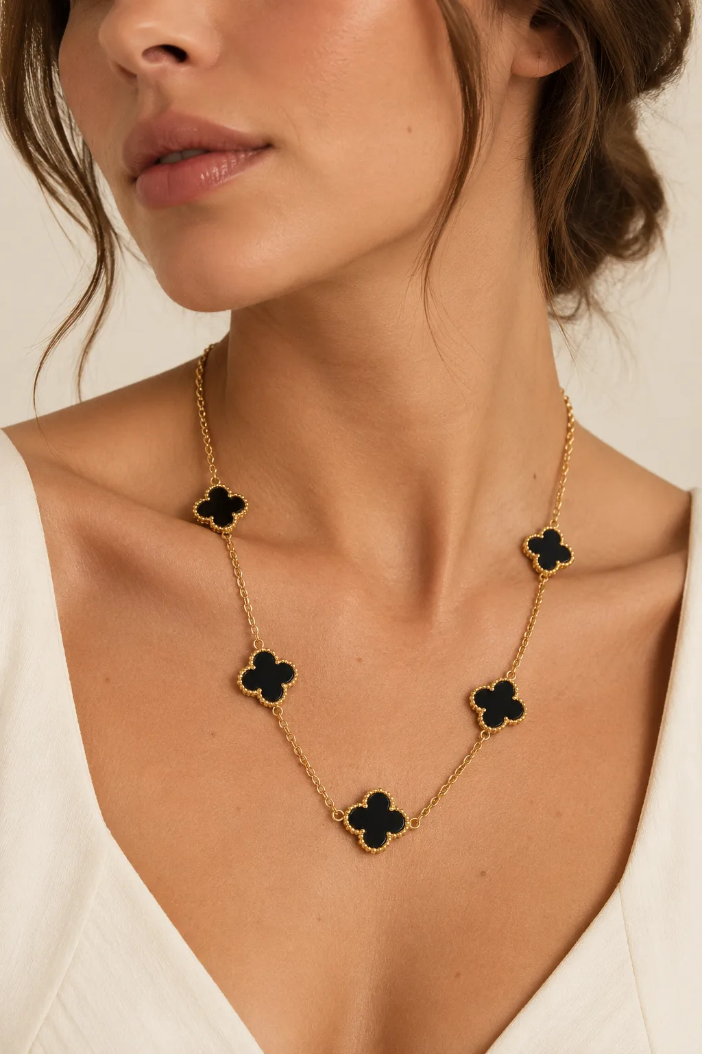 Clover Motif Necklace — Black Onyx, view 2